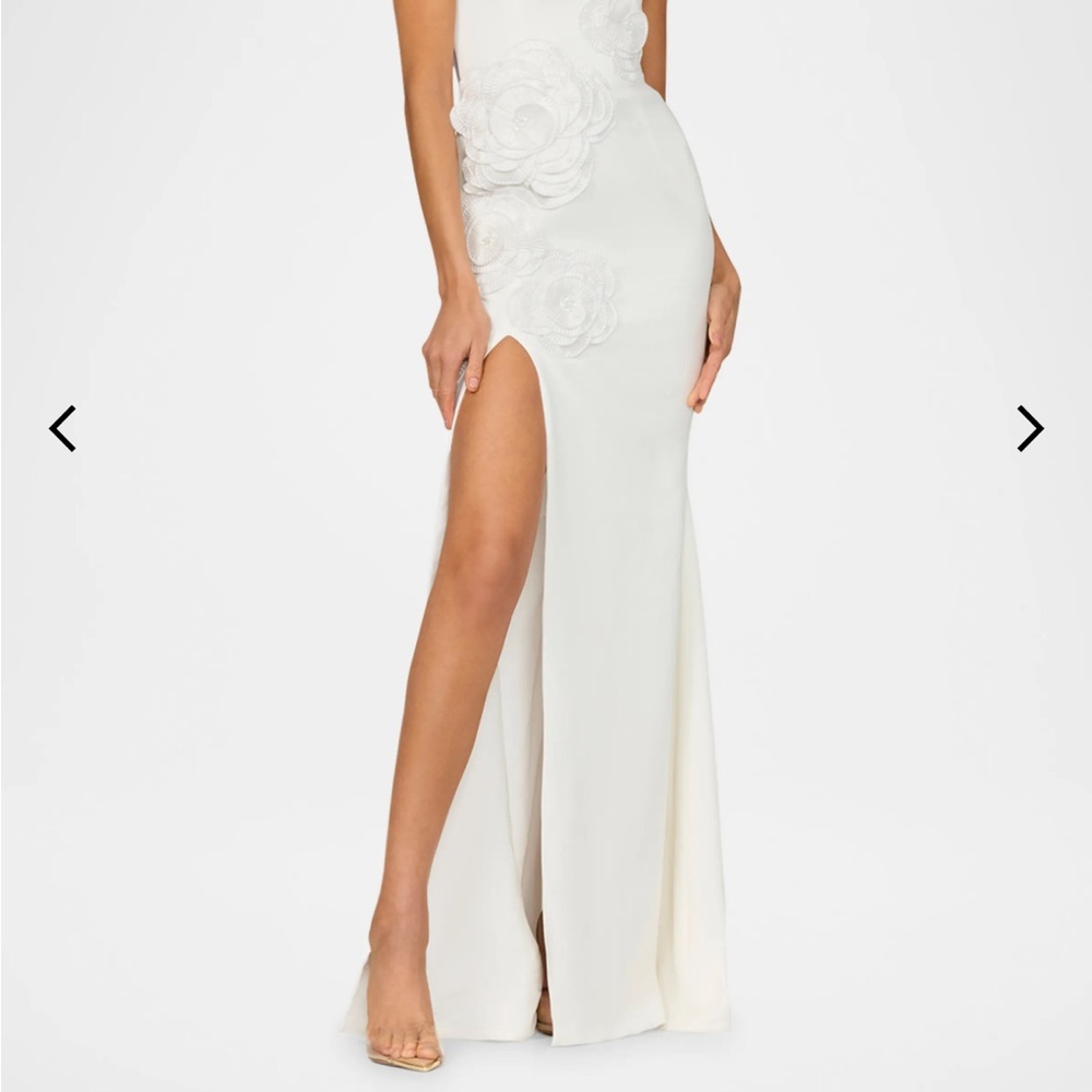 Elegant White Floral Women's Dress